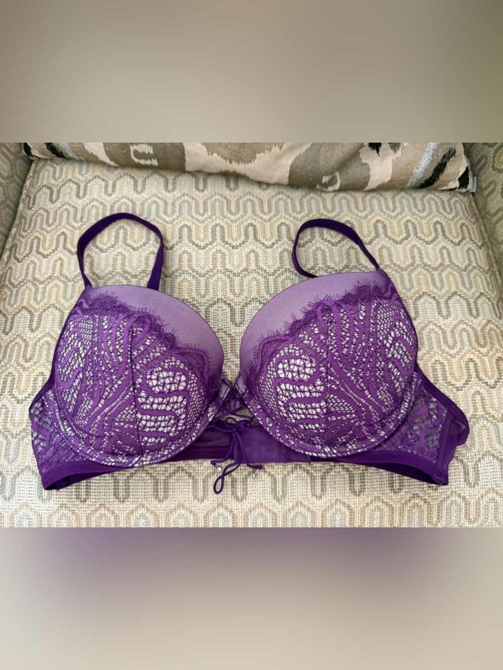 Victoria’s Secret Purple Lace Very Sexy Push-Up Bra - Size 36B